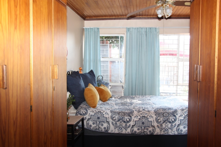 2 Bedroom Property for Sale in Pellissier Free State